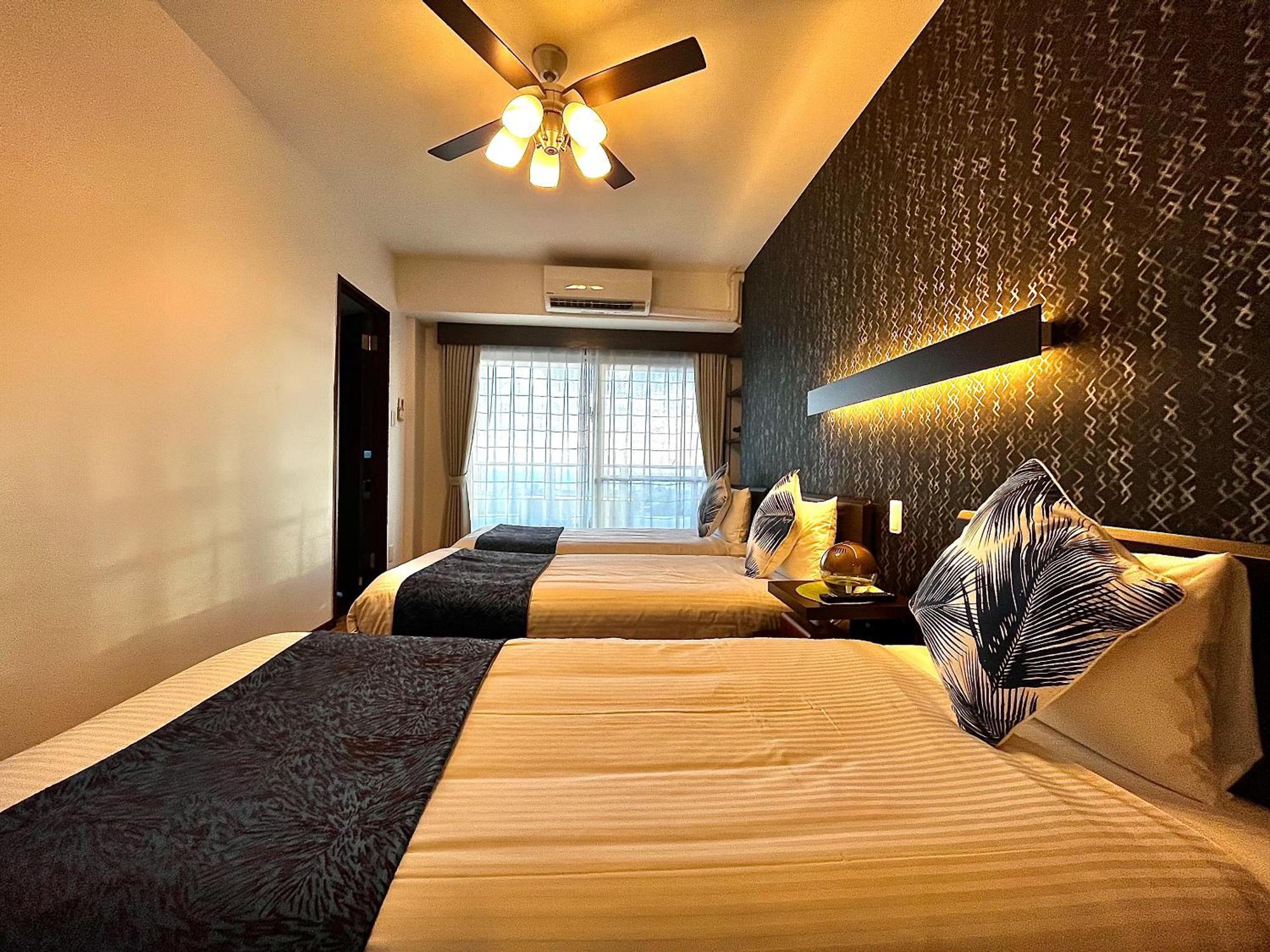 Zoe Resort The Sunset Village Okinawa Chatan Esterno foto